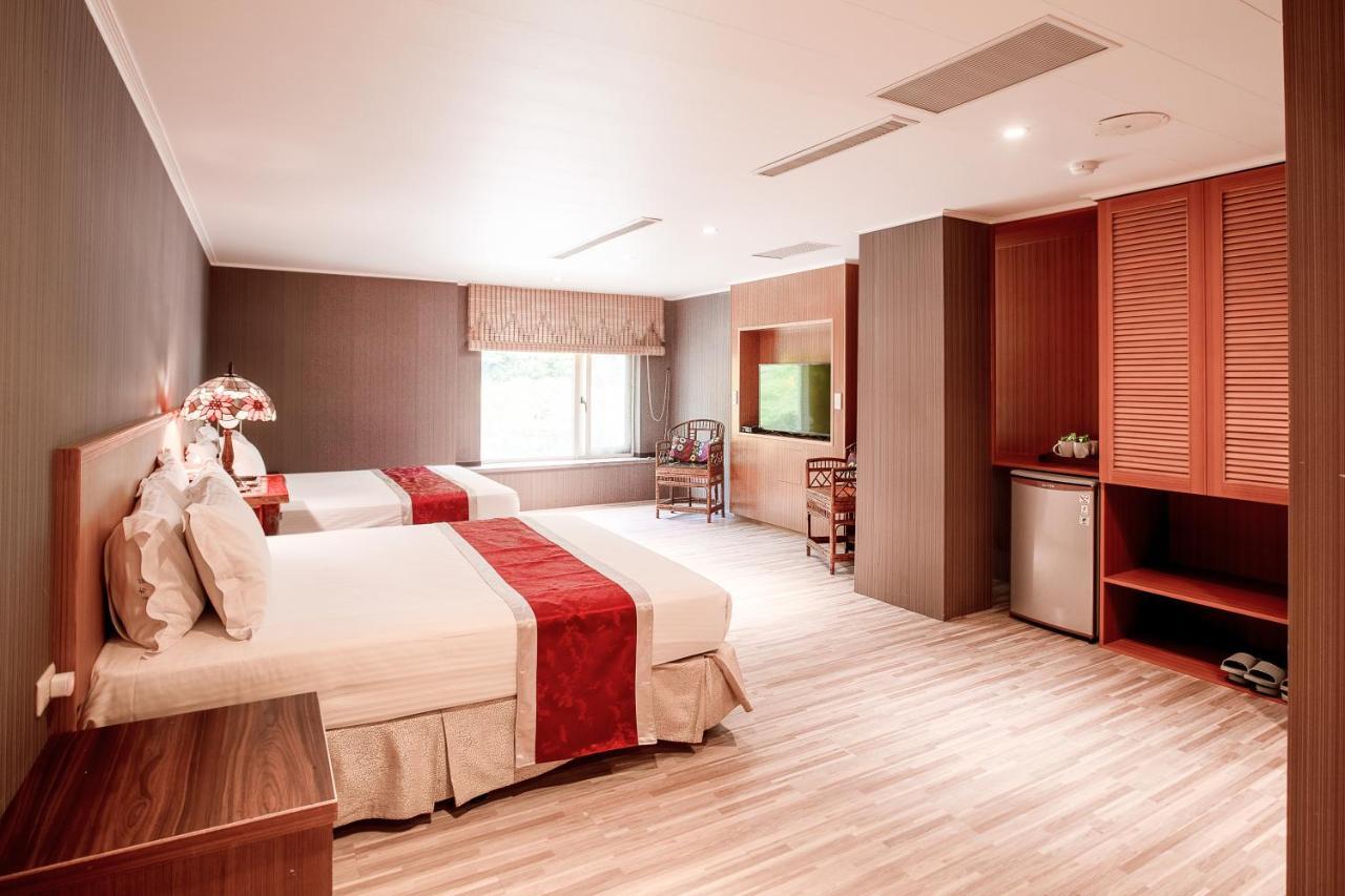 Yufuin Hot Spring Apartment Wulai Exterior photo
